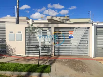 Casa com 3 Quartos para alugar, 134m² no Terra Bonita, Londrina