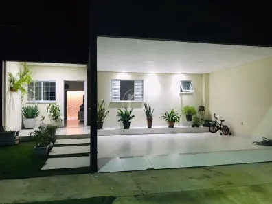 Casa com 2 Quartos à venda, 135m² no Santa Laura, Cuiabá