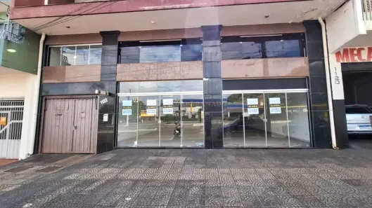 Prédio Comercial para alugar, 198m² no Parque das Grevíleas, Maringá