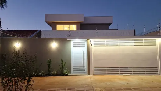 Casa com 3 Quartos à venda, 240m² no Coronel Antonino, Campo Grande