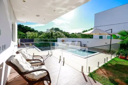 Casa de Condomínio com 4 Quartos à venda, 504m² no Córrego Grande, Florianópolis
