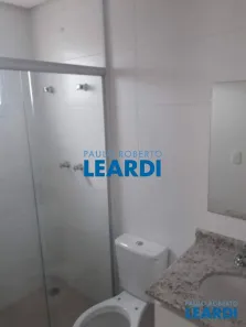 Apartamento com 2 Quartos para alugar, 57m² no Jardim, Santo André