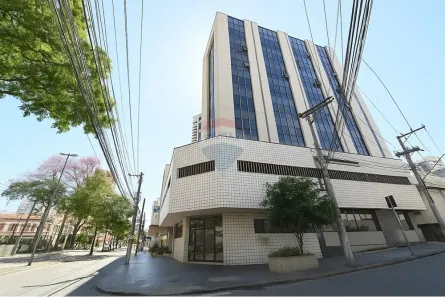 Sala Comercial à venda, 200m² no São Mateus, Juiz de Fora