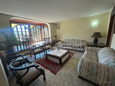 Casa com 3 Quartos à venda, 350m² no São Francisco, Niterói