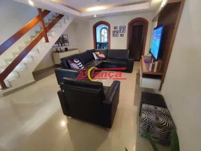 Sobrado com 3 Quartos à venda, 198m² no Vila Augusta, Guarulhos