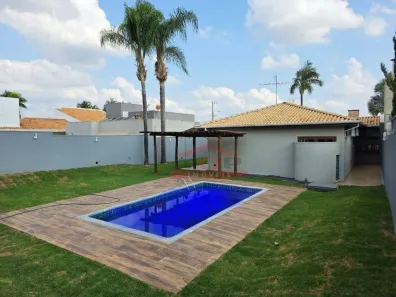 Casa de Condomínio com 3 Quartos para venda ou aluguel, 300m² no Residencial Villa de León, Piratininga