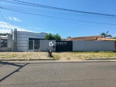 Casa com 2 Quartos para alugar, 200m² no Harmonia, Canoas