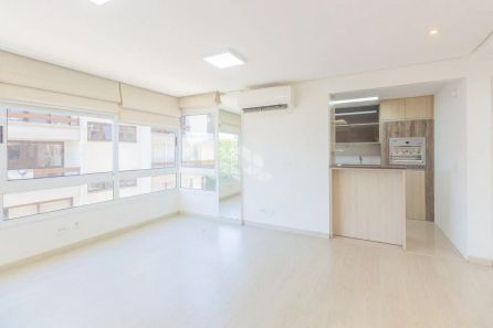 Apartamento com 2 Quartos à venda, 71m² no Jardim do Salso, Porto Alegre