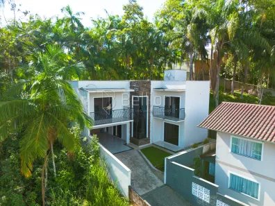 Sobrado com 3 Quartos à venda, 201m² no Quintino, Timbó