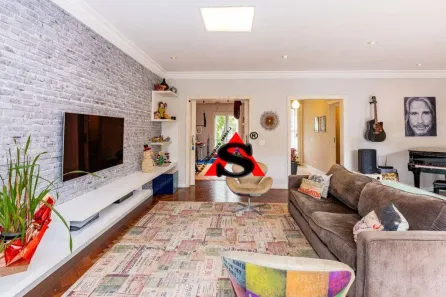 Casa de Condomínio com 4 Quartos à venda, 250m² no Jardim Cordeiro, São Paulo