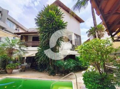 Casa com 4 Quartos à venda, 250m² no São Francisco, Niterói