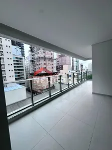 Apartamento com 3 Quartos à venda, 135m² no Meia Praia, Itapema