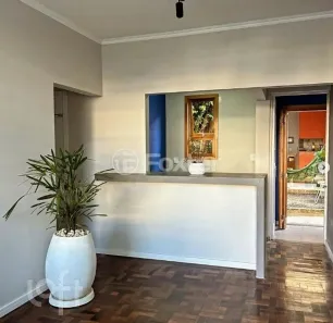 Apartamento com 2 Quartos à venda, 52m² no Passo da Areia, Porto Alegre