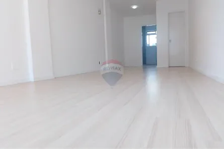 Sala Comercial para alugar, 45m² no Centro, Juiz de Fora