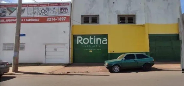 Galpão/Depósito/Armazém para alugar, 220m² no Custódio Pereira, Uberlândia