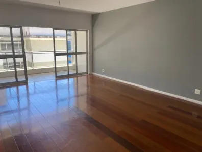 Apartamento com 3 Quartos à venda, 118m² no Valparaíso, Petrópolis