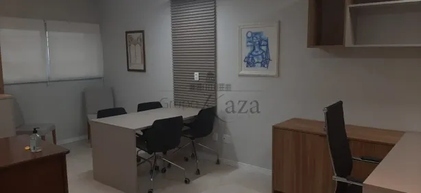 Sala Comercial à venda, 36m² no Parque Residencial Aquarius, São José dos Campos