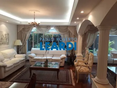 Casa com 5 Quartos para venda ou aluguel, 480m² no Brooklin Paulista, São Paulo
