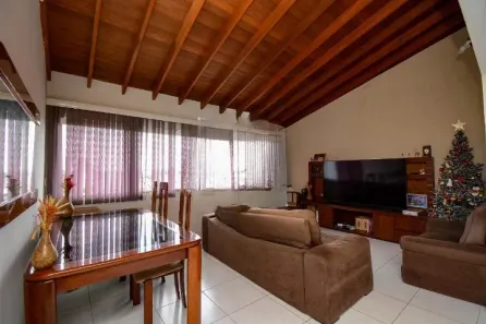 Sobrado com 4 Quartos à venda, 233m² no Nova Petrópolis, São Bernardo do Campo