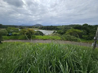 Lote/Terreno à venda, 752m² no Meaípe, Guarapari