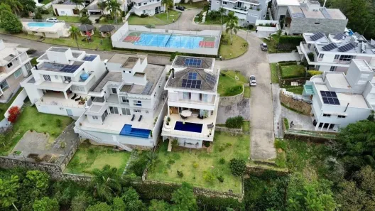 Lote/Terreno à venda, 700m² no Córrego Grande, Florianópolis