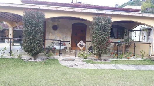 Fazenda/Sítio com 3 Quartos à venda, 400m² no Freitas, São José dos Campos