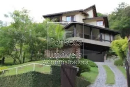Casa com 3 Quartos à venda, 385m² no Retiro, Petrópolis