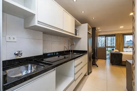 Apartamento com 1 Quarto para alugar, 28m² no Rebouças, Curitiba