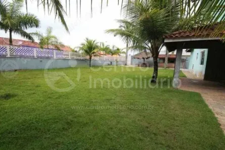 Lote/Terreno à venda, 363m² no Belmira Novaes, Peruíbe