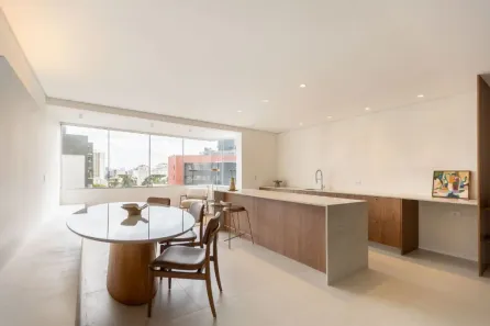 Apartamento com 3 Quartos à venda, 163m² no Centro, Curitiba