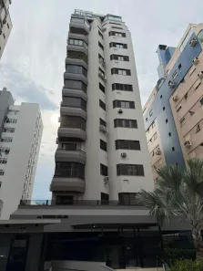Apartamento com 3 Quartos para alugar, 88m² no Centro, Florianópolis