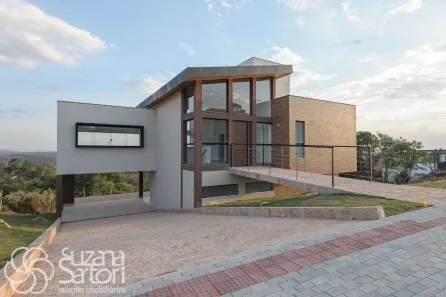 Casa de Condomínio com 4 Quartos à venda, 1545m² no , Brumadinho