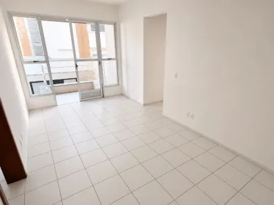 Apartamento com 2 Quartos para alugar, 77m² no Centro, Florianópolis