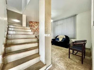 Casa com 3 Quartos à venda, 306m² no São João Batista (Venda Nova), Belo Horizonte