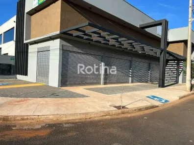 Ponto Comercial para alugar, 80m² no Novo Mundo, Uberlândia