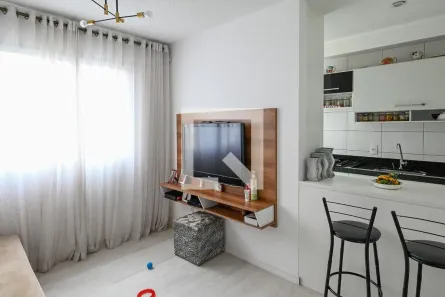 Apartamento com 2 Quartos à venda, 41m² no Jardim Santa Emília, São Paulo