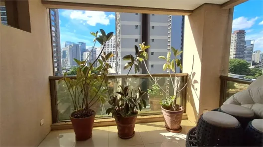 Sala Comercial à venda, 240m² no Vila Olímpia, São Paulo