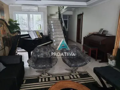Sobrado com 3 Quartos à venda, 360m² no Parque Jaçatuba, Santo André