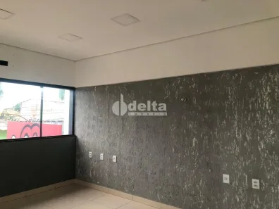 Ponto Comercial para alugar, 35m² no Tibery, Uberlândia