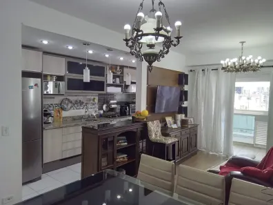 Apartamento com 2 Quartos à venda, 69m² no Centro, Curitiba