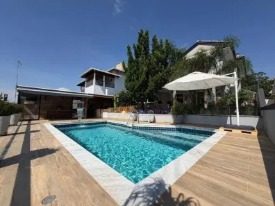 Casa de Condomínio com 3 Quartos à venda, 300m² no Vilaggio Capriccio, Louveira