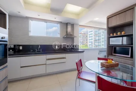 Apartamento com 3 Quartos à venda, 100m² no Farroupilha, Porto Alegre