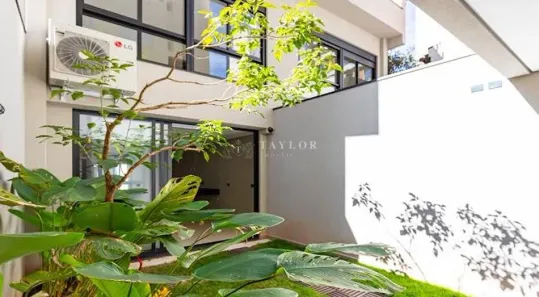 Casa com 2 Quartos à venda, 160m² no Vila Nova Conceição, São Paulo