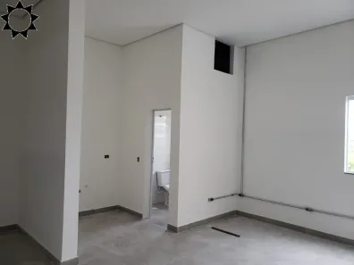 Galpão/Depósito/Armazém para alugar, 550m² no km 18, Osasco