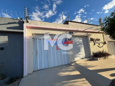 Casa com 3 Quartos à venda, 200m² no Aeroporto, Juazeiro do Norte