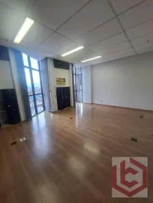 Sala Comercial para alugar, 44m² no Gonzaga, Santos