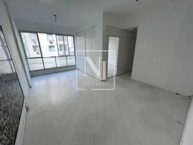 Apartamento com 2 Quartos à venda, 75m² no Copacabana, Rio de Janeiro