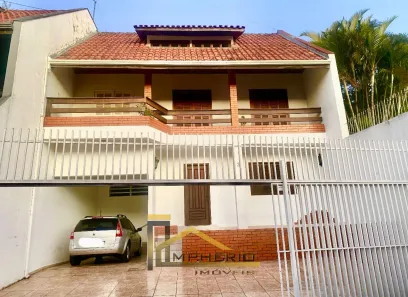 Sobrado com 3 Quartos à venda, 233m² no Guabirotuba, Curitiba