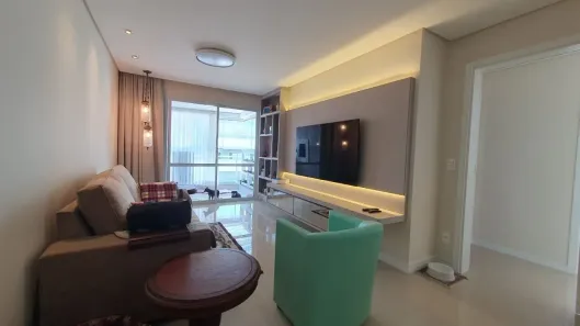 Apartamento com 3 Quartos à venda, 96m² no Balneário, Florianópolis