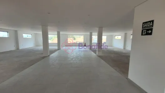 Sala Comercial para alugar, 290m² no Centro, Campo Limpo Paulista
